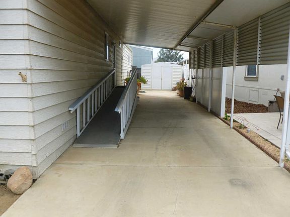 2nd image of 158 Dahlia Way #158