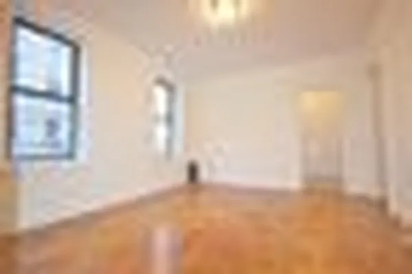 Rented by Voro NYC | media 40