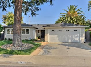 541 Leona Ln, Mountain View, CA 94040
