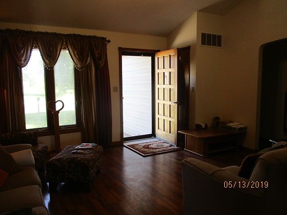 2nd image of 2833 W 5th Ave