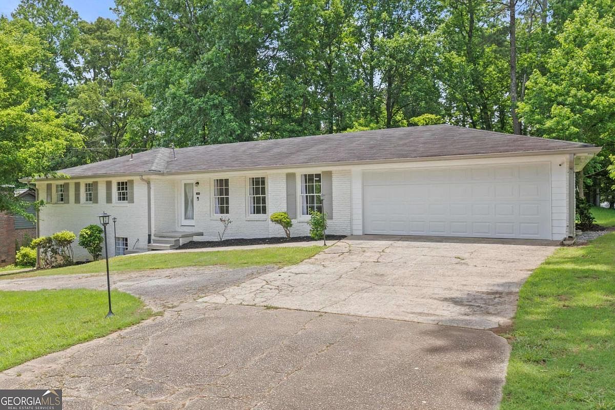 6181 Shallow Wood Ln, Douglasville, GA 30135 | Zillow