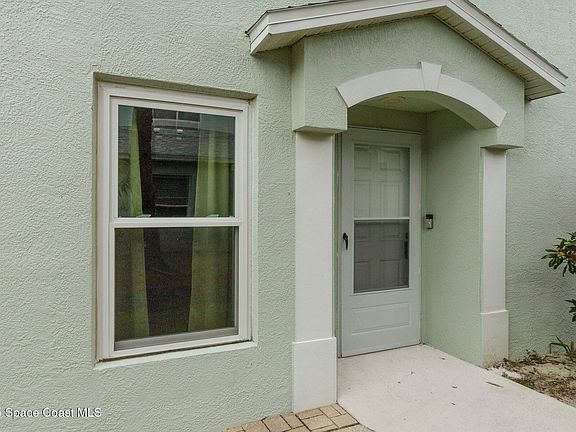 2nd image of 42 Smith Ct