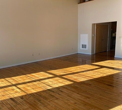 3rd image of 10 Manomet St #119