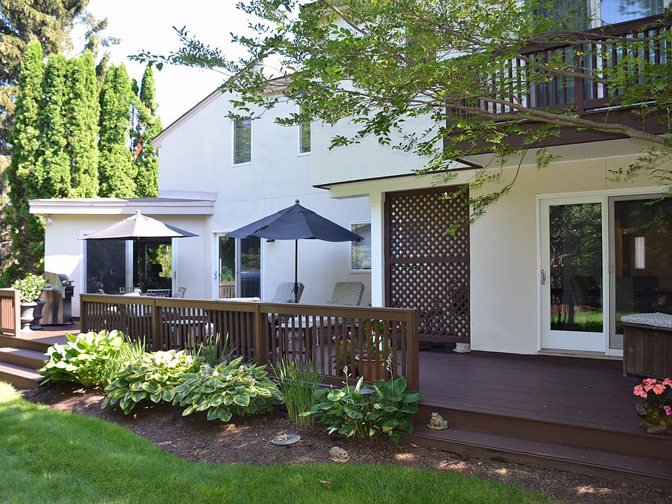 2nd image of 12 Harborview Dr