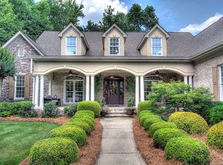 8428 Cheverny Dr, Waxhaw, NC 28173