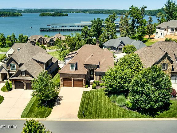 2nd image of 15314 Lighthouse Pointe Dr