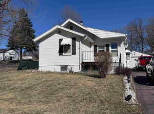 3207 Glenn Ave, Sioux City, IA 51106