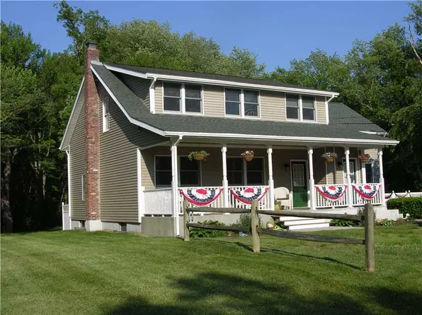 256 Main St, Ashaway, RI 02804