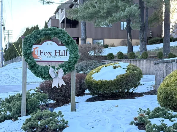 1801 Holly Walk, Poughkeepsie, NY 12603