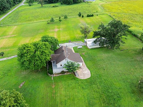 5th image of 25159 E County Line Rd