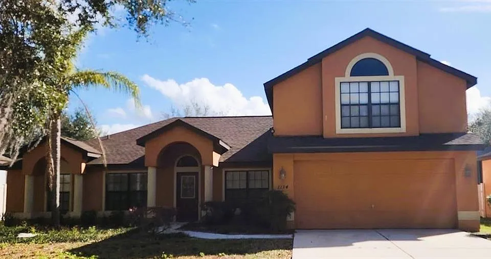 1134 Ivey Lake Dr