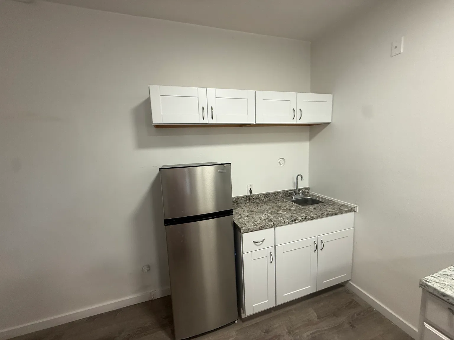 1 bed, 1120 sqft, $1,850 — Photo 1