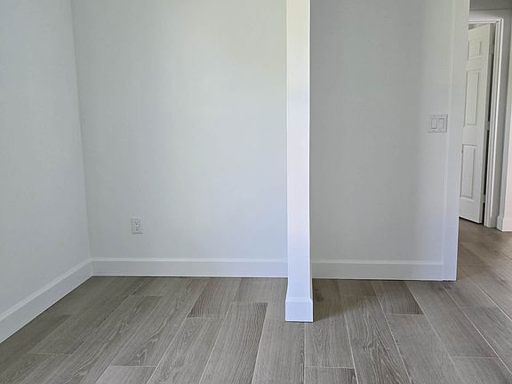 2nd image of 6135 7th Pl