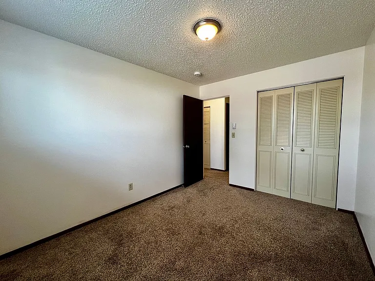 105 W Fremont Ave — Photo 11