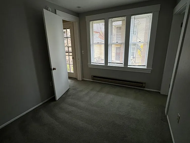 104 S Palouse St — Photo 12