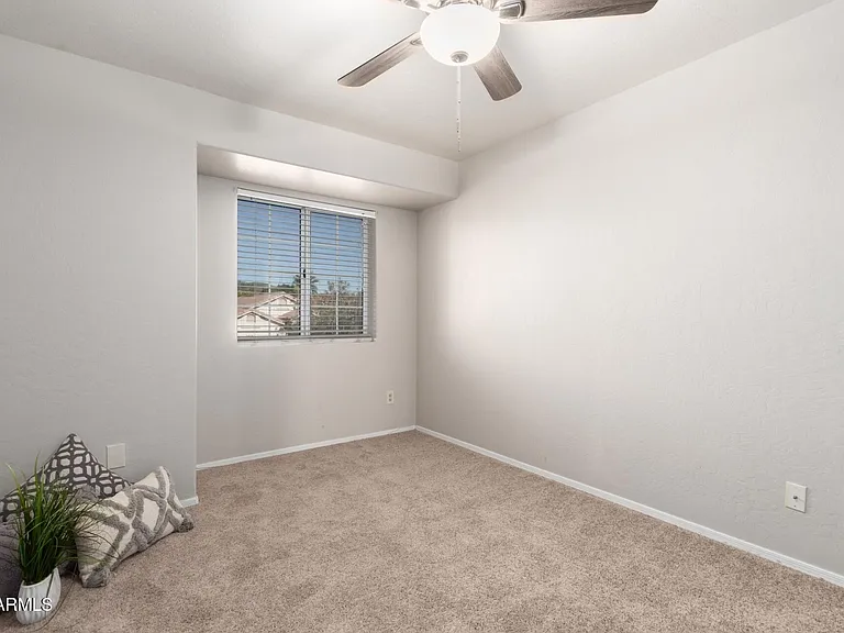 3611 E Windmere Dr — Photo 36