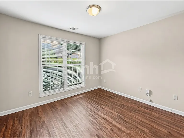3815 Hawk Tail Dr — Photo 12