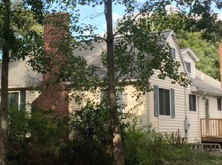 190 Wavecrest Dr, Mastic Beach, NY 11951