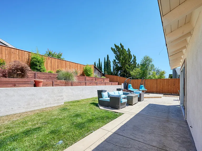 3078 N Saddleback Ct — Photo 42