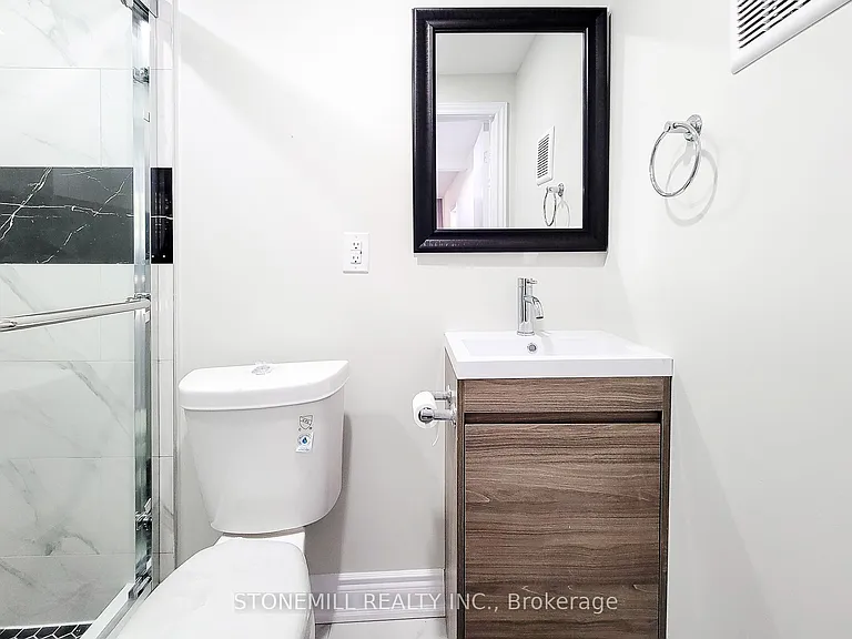 727 College Ave — Photo 38
