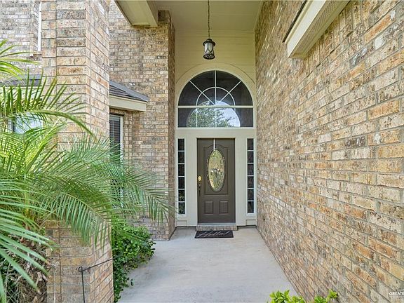 4th image of 1416 Las Brisas Dr