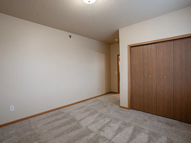 Fargo, ND West Lake Apartments | Bedroom