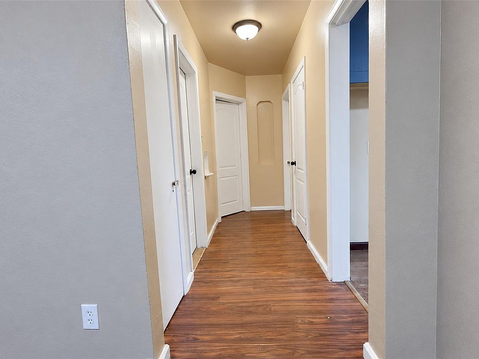 20144 Stotter St, photo 11