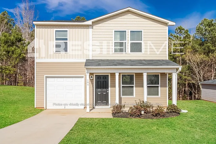 194 Queens Cir