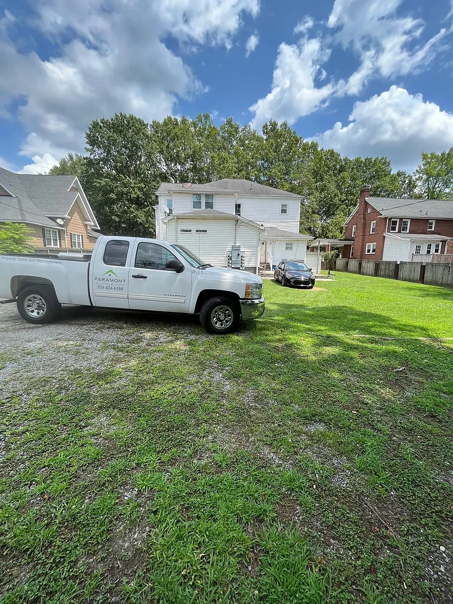 Building Photo - 406 S Washington St #3