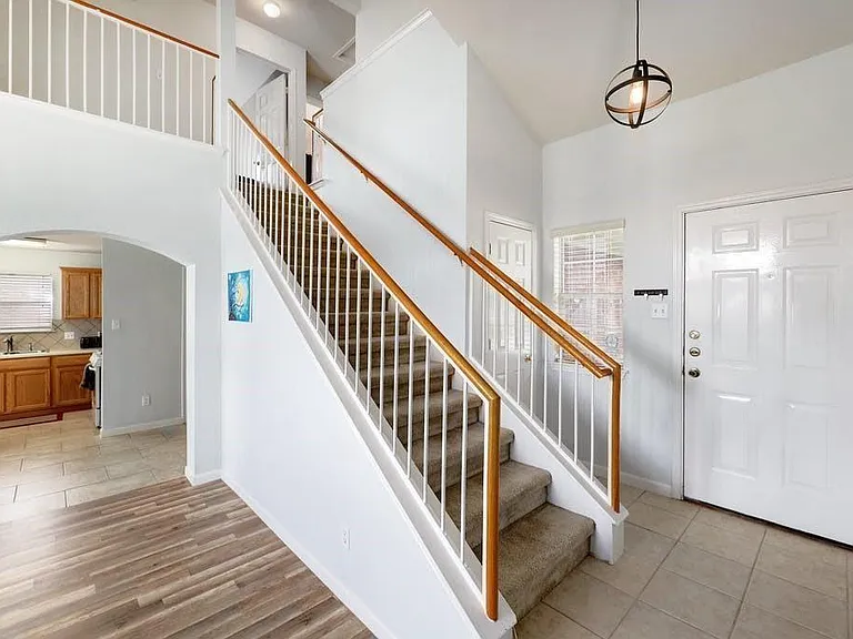 505 Woodsorrel Way — Photo 6