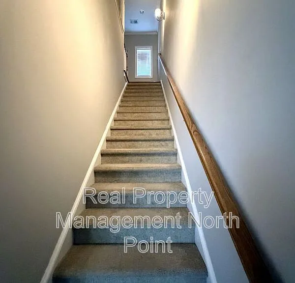 3026 Eltham Pl — Photo 14