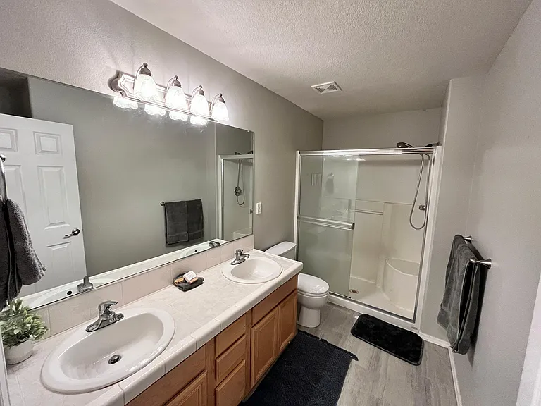 3737 SW Stephenson St — Photo 24