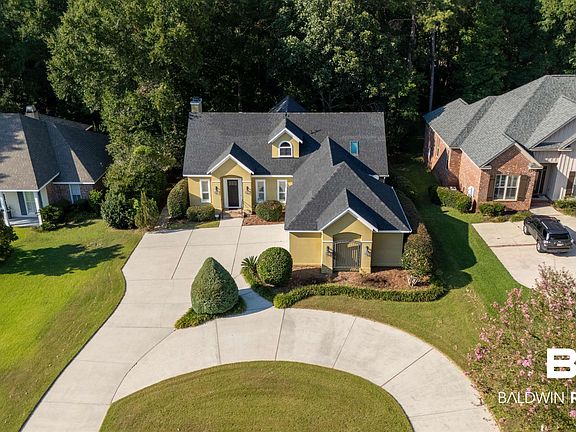 4th image of 8899 North Ct