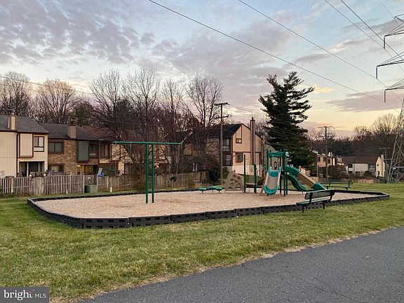 5th image of 3409 Wheatwheel Ln
