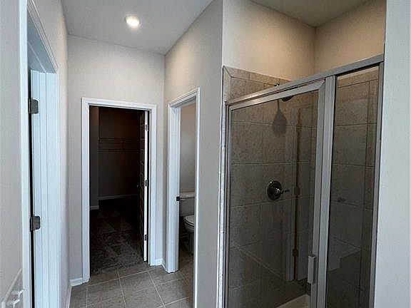 4th image of 129 Witter Way