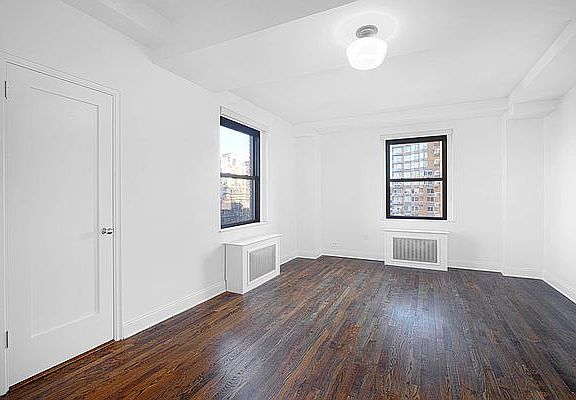 4th image of 253 W 72nd St APT 1901