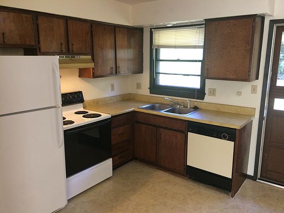 2nd image of 4016 E 123rd Ter