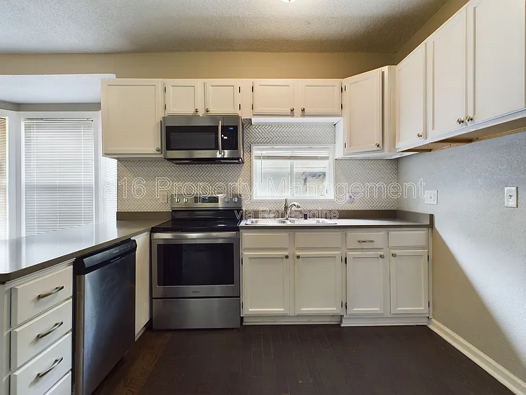 5218 Highland Ave — Photo 13