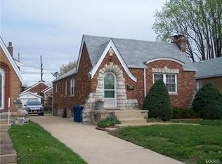 705 Bellavilla Dr, Saint Louis, MO