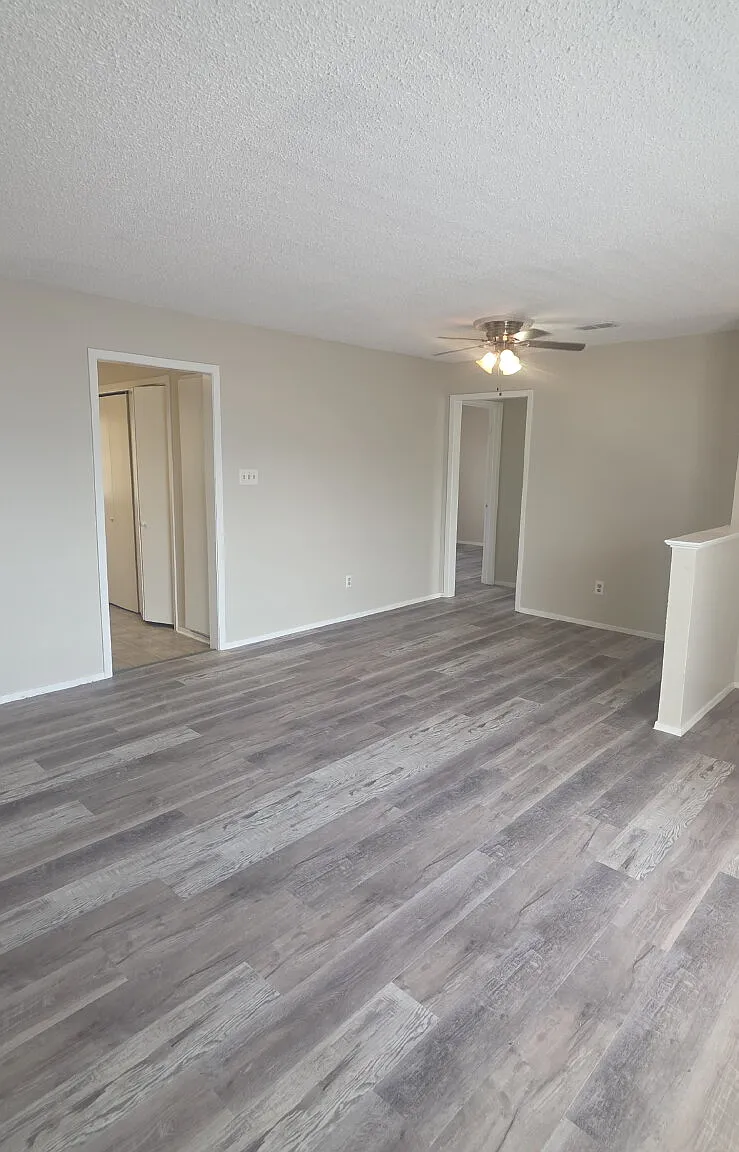 2 bed, 2.0 bath, $1,325 — Photo 4