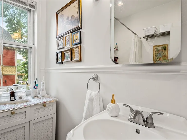 51 Creighton St #1 — Photo 23