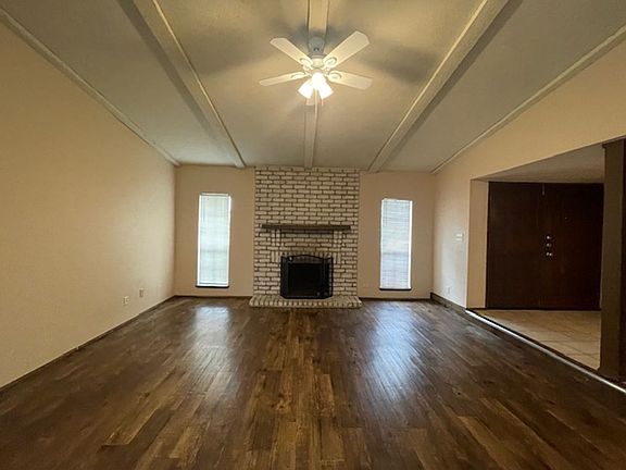 4th image of 3404 Livingston Ln