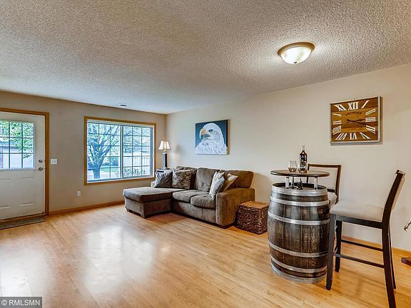 3rd image of 15966 Firtree Dr