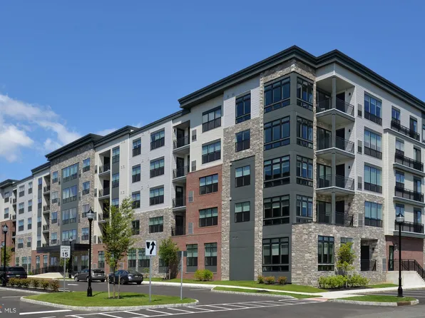 3506 Del Mar Dr, Cherry Hill, NJ 08002