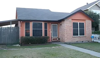 3 bed, 1029 sqft, $1,495 — Photo 1