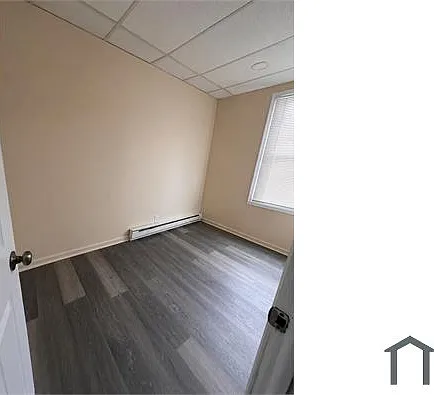 627 E Clementine St — Photo 5