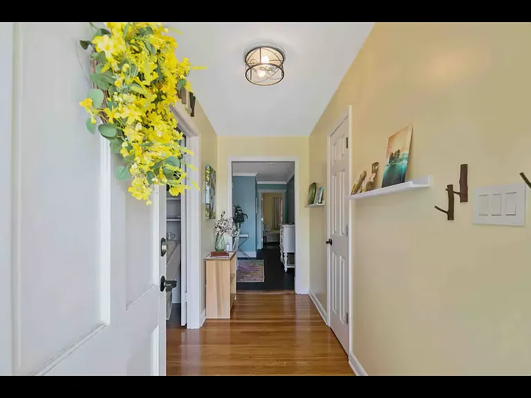 605 Northampton Rd — Photo 11