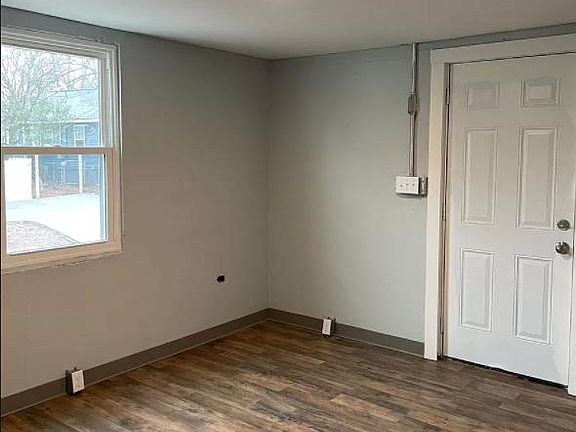3rd image of 217A McGarity St
