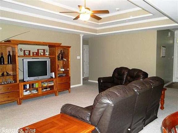 2nd image of 2306 Stoney Creek Dr