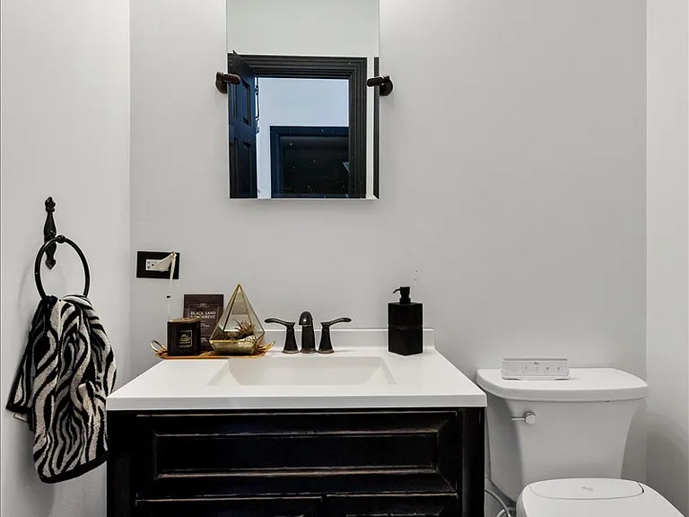 4206 Royal Fox Dr — Photo 35